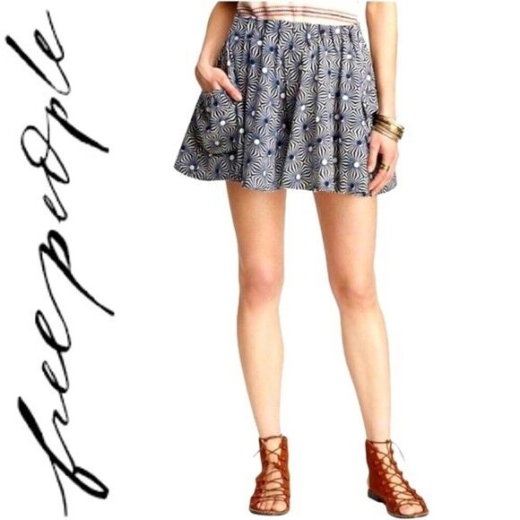 Free People So Much Sun Pleated Skater A Line Mini Graphic Print Pocket Skirt XS - Picture 1 of 8